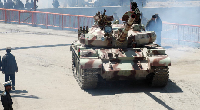 Т-62М-2 афганских правительственных сил. Кабул, 2004 г.
